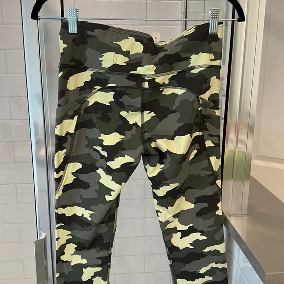 Lululemon Camo Leggings - Picture 3 of 3